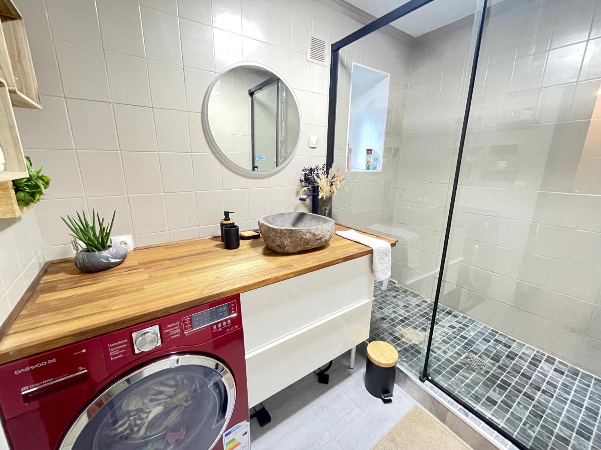 Cocon Chaleureux Entierement Renove A 150m De Le Seine Holiday home Saint-Mammes